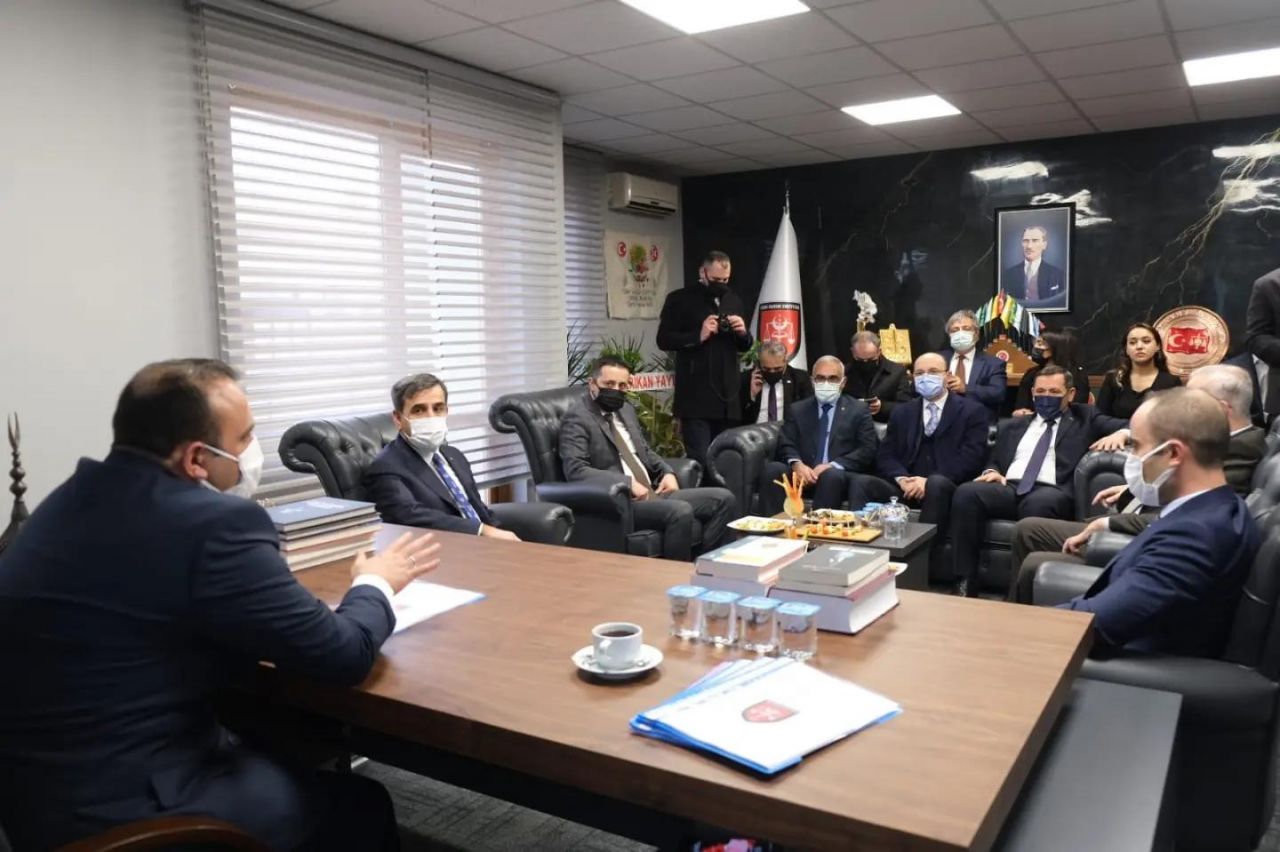 Türk Hukuk Enstitüsü yeni genel merkez binasının açılışı gerçekleştirildi 2