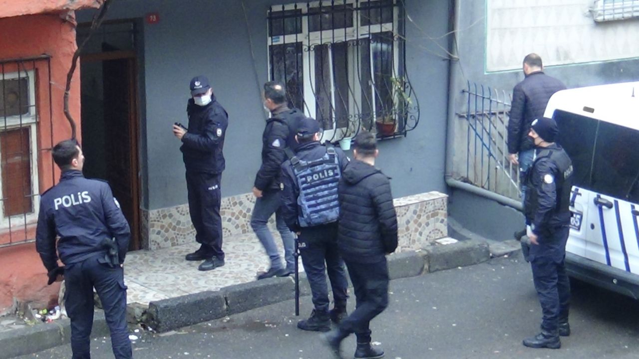 Keskin nişancı, dehşet saçan saldırganı uzaktan etkisiz hale getirdi 4