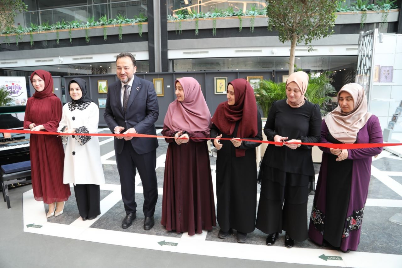 MÜSİAD Kadın 'El Emeği Sergisi' ziyaretçilerini bekliyor 7