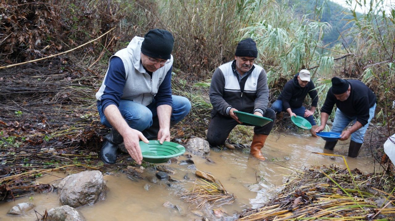 Haftada 7-8 gram buluyorlar 6