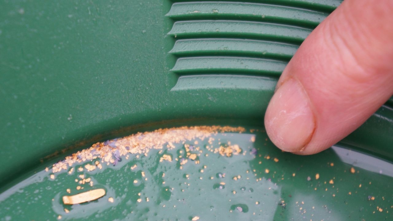 Haftada 7-8 gram buluyorlar 8