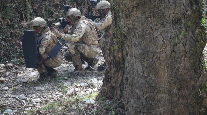 Teröristlere nefes aldırılmıyor: 'Ara-bul-yok et' 25