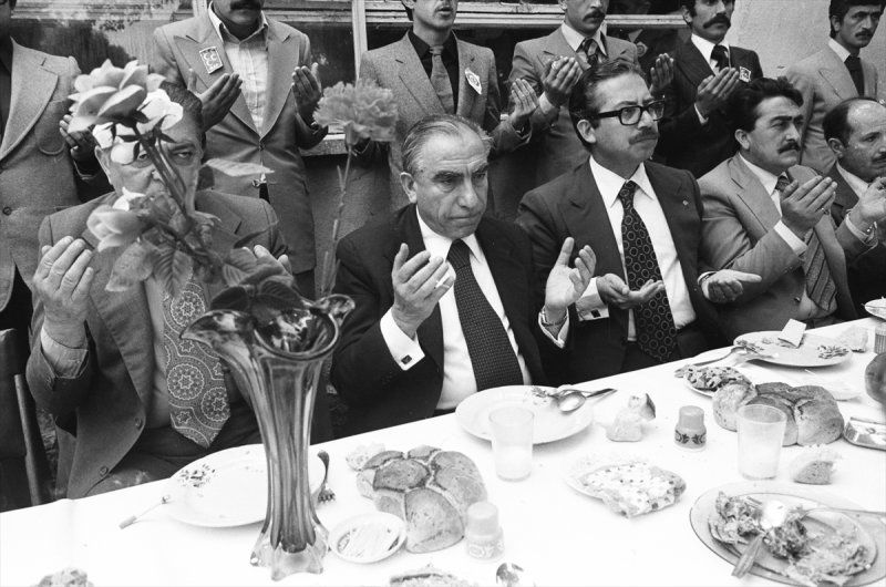 Başbuğ, vefatının 25. yılında anılıyor... İşte, Alparslan Türkeş'in bilinmeyen fotoğrafları 21