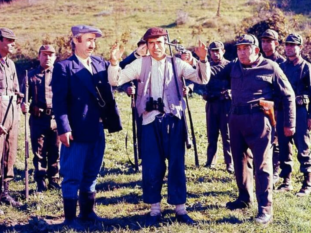 'Kemal Sunal'ın bu cümlelerinin kesilmesine...' 14