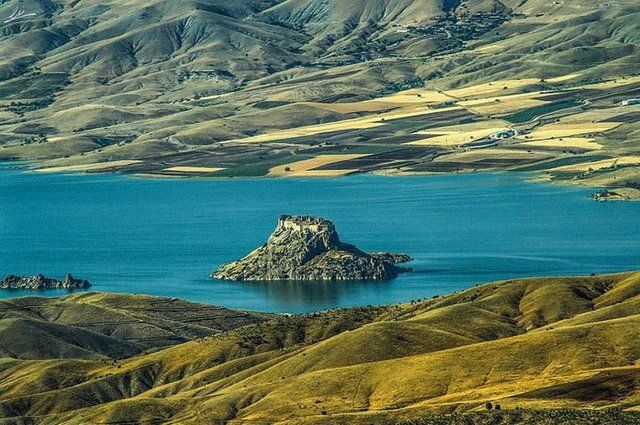 Seçim Kanunu değişti, yeni rakamlar belli oldu! Hangi il kaç milletvekili çıkaracak? 71