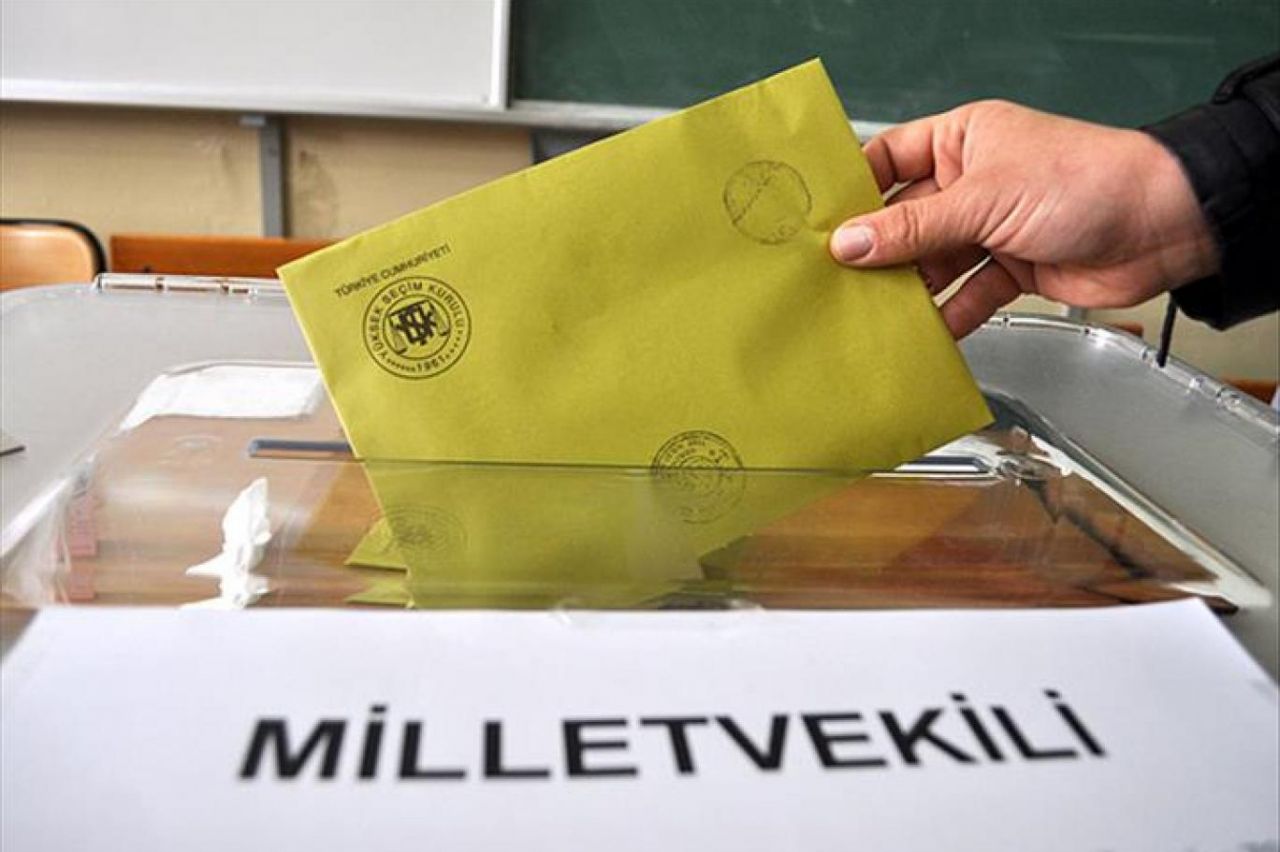 Seçim Kanunu değişti, yeni rakamlar belli oldu! Hangi il kaç milletvekili çıkaracak? 9