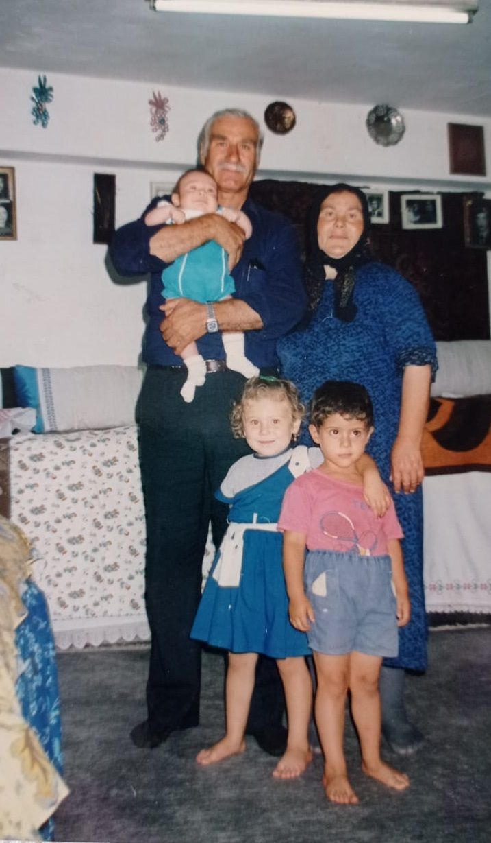 Dev miras kardeşleri birbirine düşürdü! 4