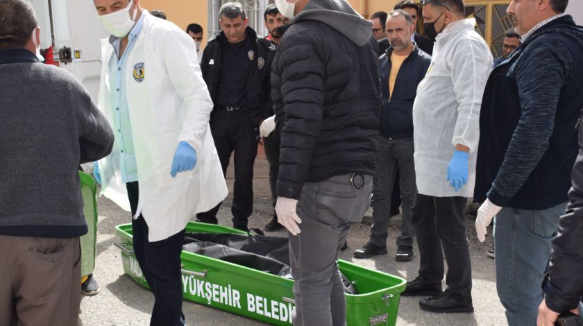 Polisler, evde karşılaştıkları tabloya inanamadı 4