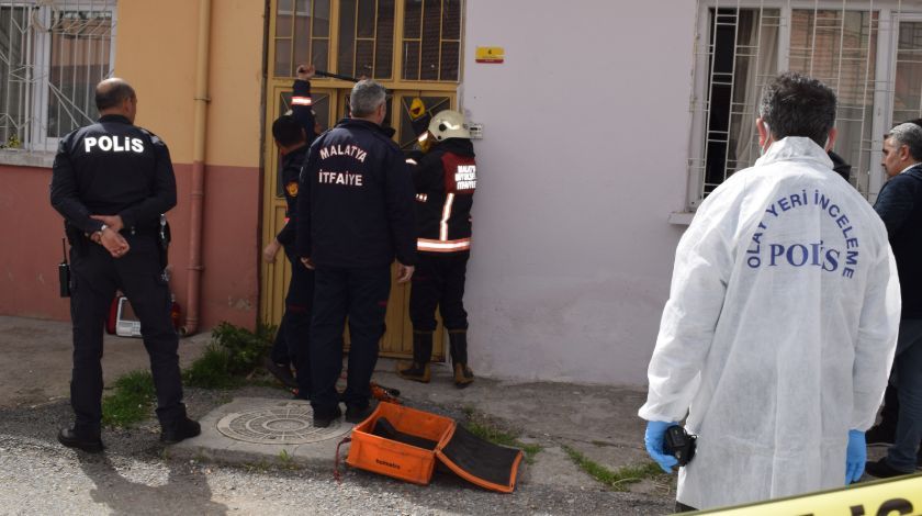 Polisler, evde karşılaştıkları tabloya inanamadı 5