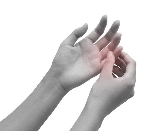 Parmaklarınızdaki bu his, yüksek kolesterolün işareti olabilir! 2