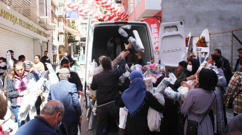 Tekirdağ’da indirim izdiham 1