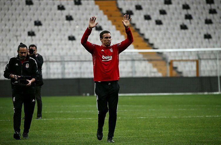 Valerien Ismael 5 futbolcunun üstünü çizdi! 8