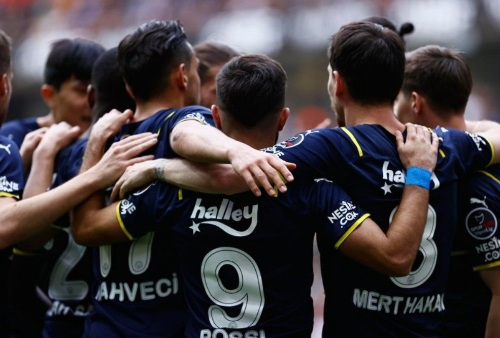 Fenerbahçe - Galatasaray muhtemel 11'ler belli oldu! Arda Güler ve Kerem Aktürkoğlu oynayacak mı? 1