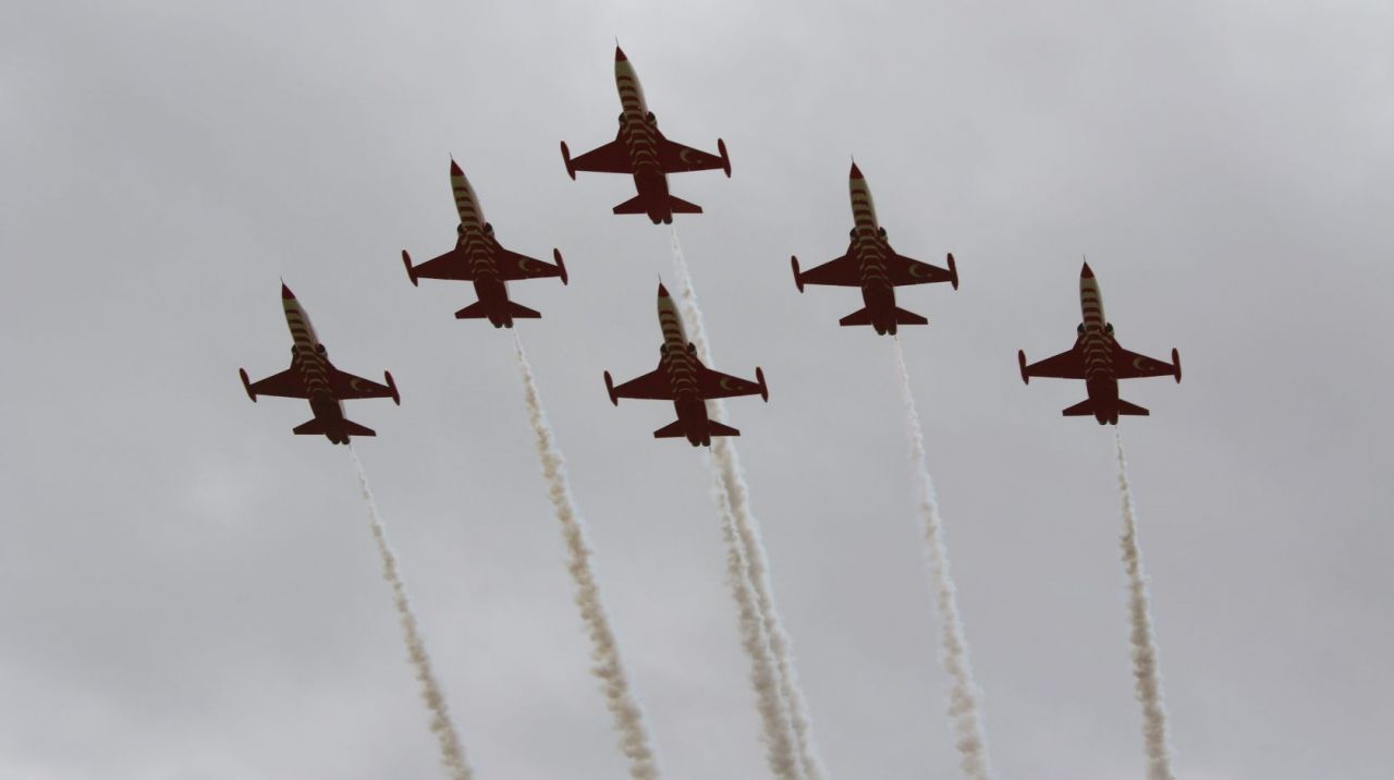 Türk Yıldızlarından Tunceli’de nefes kesen görüntüler 2