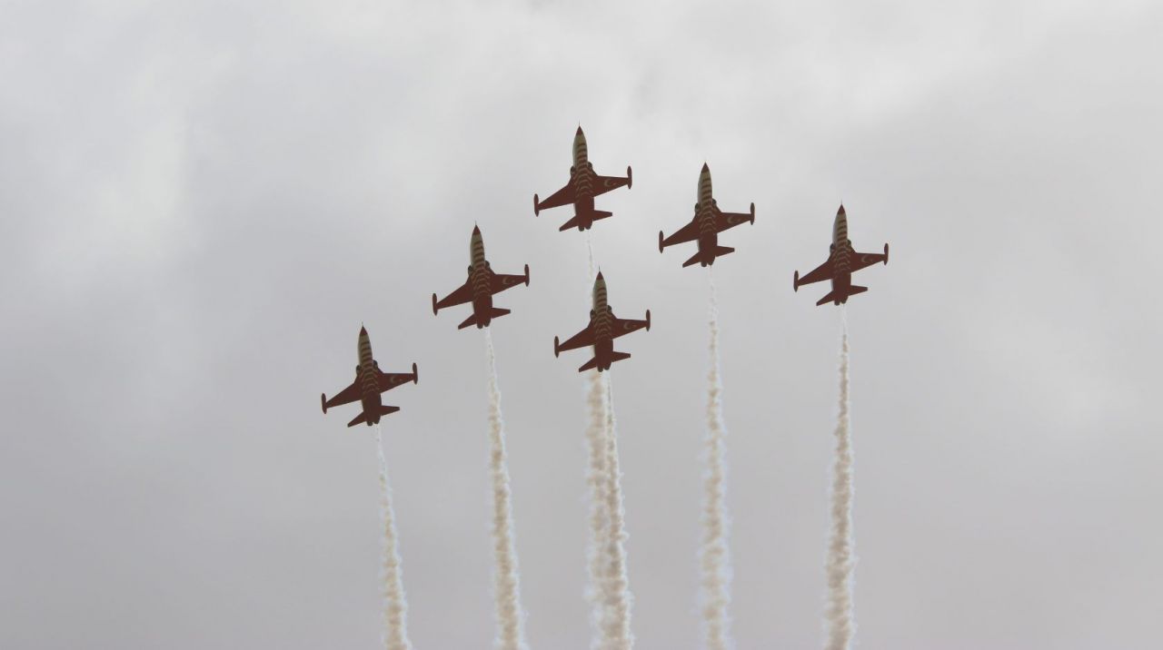 Türk Yıldızlarından Tunceli’de nefes kesen görüntüler 4