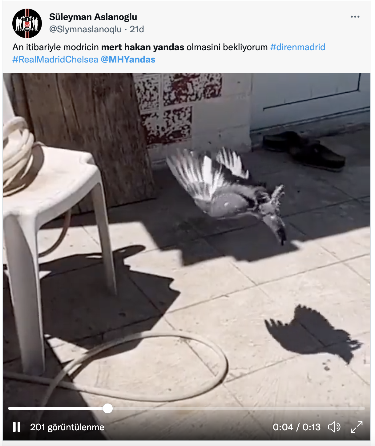 Sosyal medya çok acımasız! Mert Hakan Yandaş’ın taklasıyla ilgili atılan tweetler gülmekten kırıyor 29