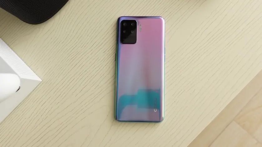 Hangi telefonların fiyatı ne kadar düşecek? Cep telefonlarına ÖTV düzenlemesi geldi... 34