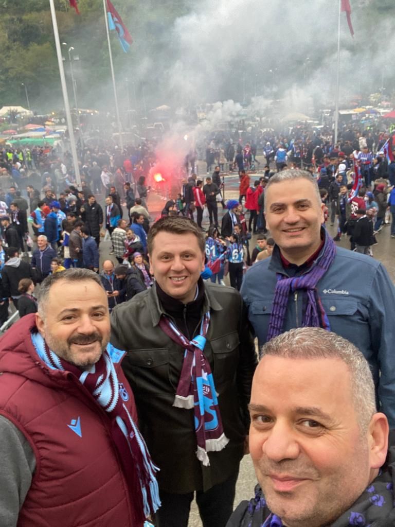 Trabzon'da yer gök bordo mavi! 3