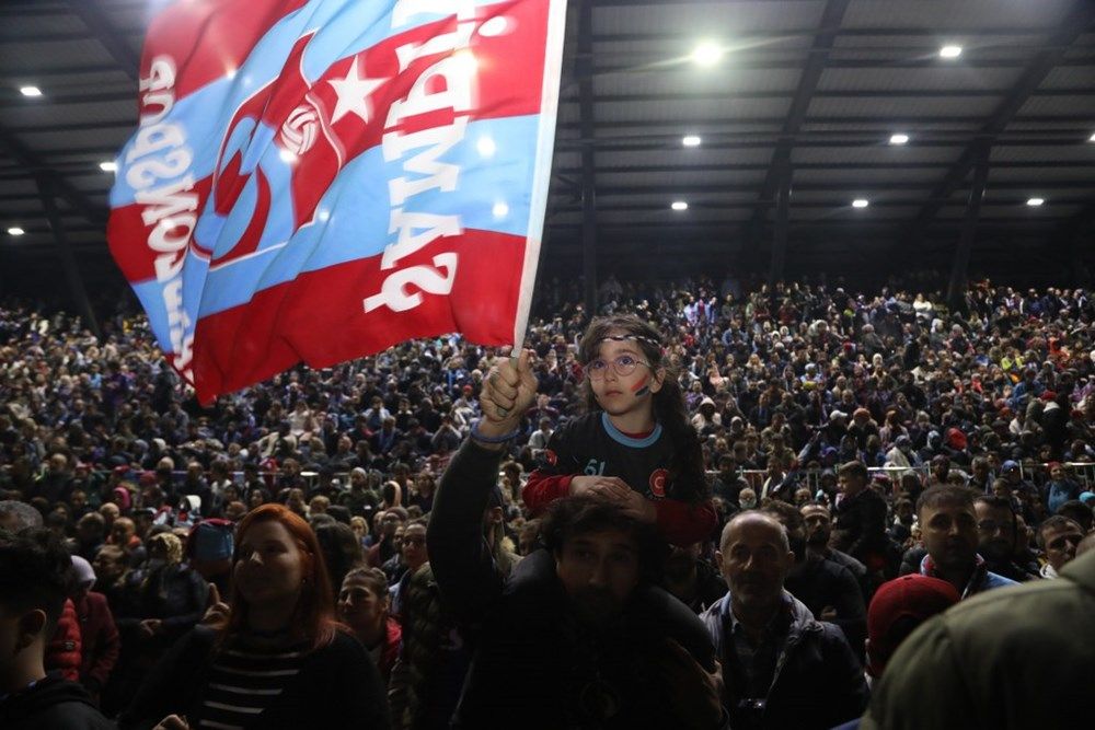 Trabzon'da yer gök bordo mavi! 30