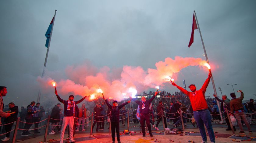 Trabzon'da yer gök bordo mavi! 24