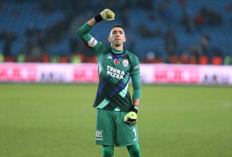Fernando Muslera kararını verdi! Futbolu bırakacağı tarih belli oldu... 13