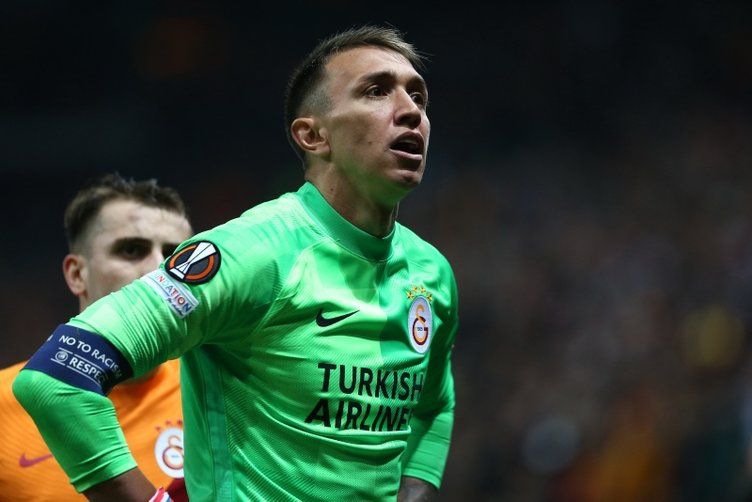 Fernando Muslera kararını verdi! Futbolu bırakacağı tarih belli oldu... 14