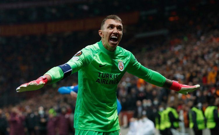 Fernando Muslera kararını verdi! Futbolu bırakacağı tarih belli oldu... 10