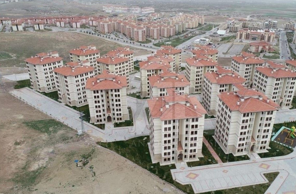TOKİ'den fırsat: Geliri 10 bin liranın altında olanları ev sahibi yapacak proje 15