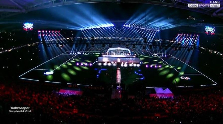 Şampiyon Trabzonspor, kupasına kavuştu 3