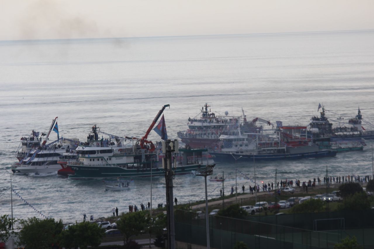 Trabzonspor'un şampiyonluk filosu Faroz Limanı'na ulaştı 7