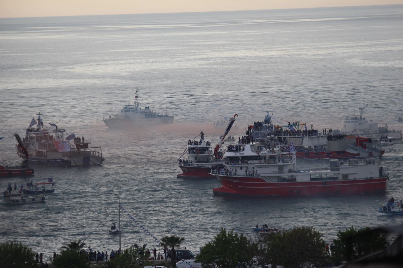 Trabzonspor'un şampiyonluk filosu Faroz Limanı'na ulaştı 10