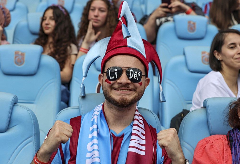 Şampiyon Trabzonspor, kupasına kavuştu 36