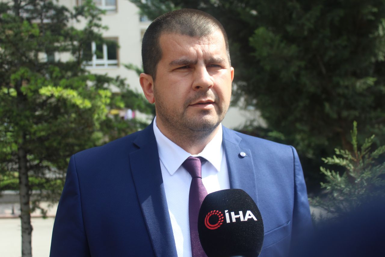 İnternetten telefon siparişi verdi, paketi açınca şoke oldu 1