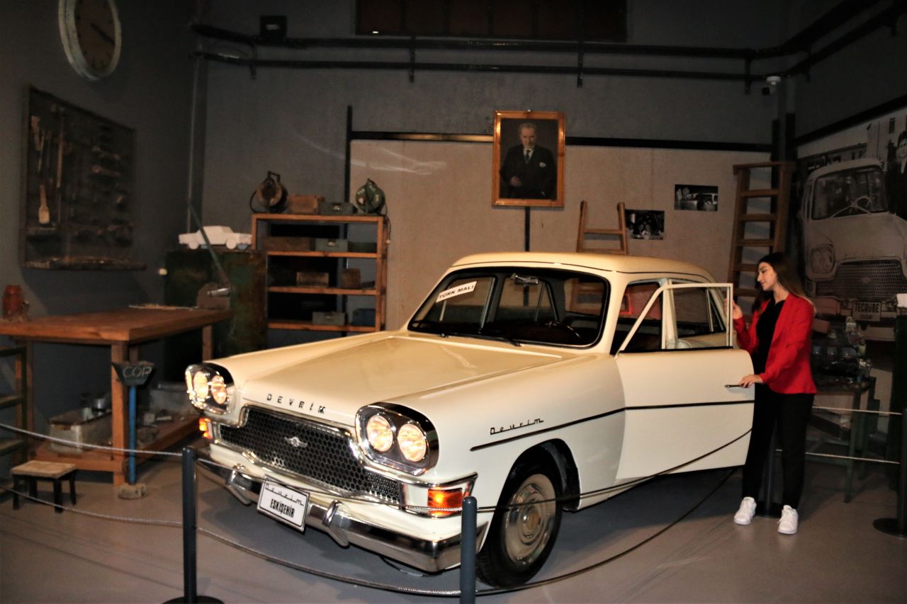 İşte Selvi Boylum Al Yazmalım filminde kullanılan kamyonun son hâli... 10