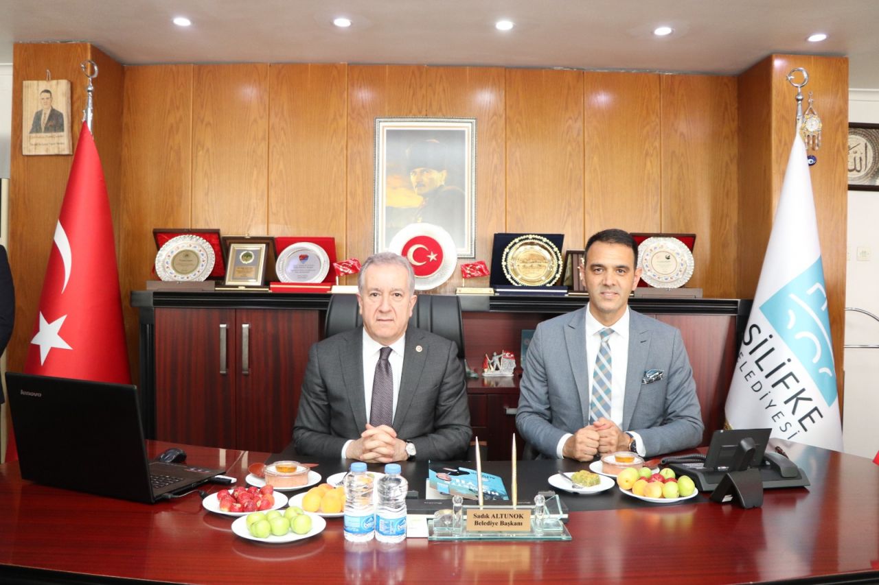 MHP’li Sadir Durmaz‘dan Mersin’e çıkarma: 'Mersin’in tamamına Üç Hilal bayrağını dikeceğiz' 9