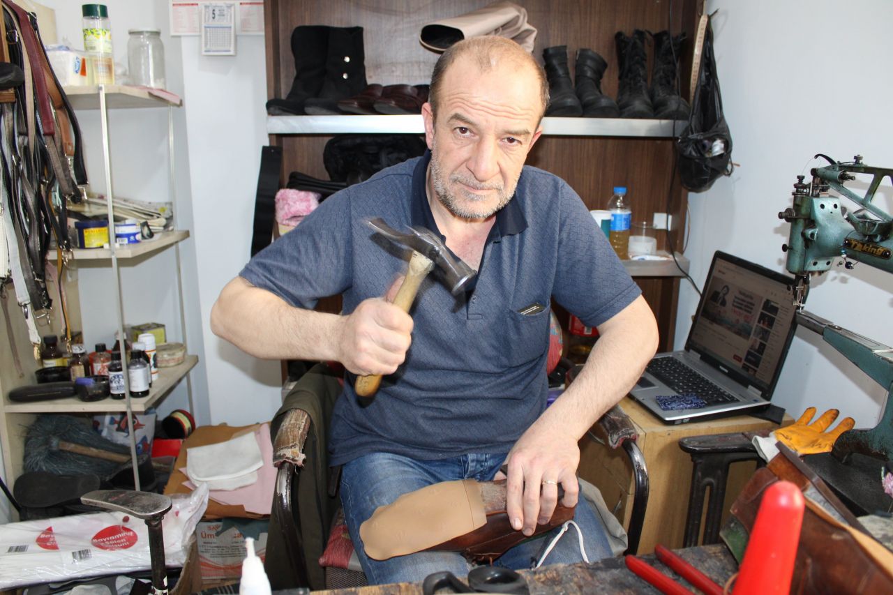 Aydın’ın ‘Robin Hood’u ihtiyaç sahiplerinin yüzünü güldürüyor 2