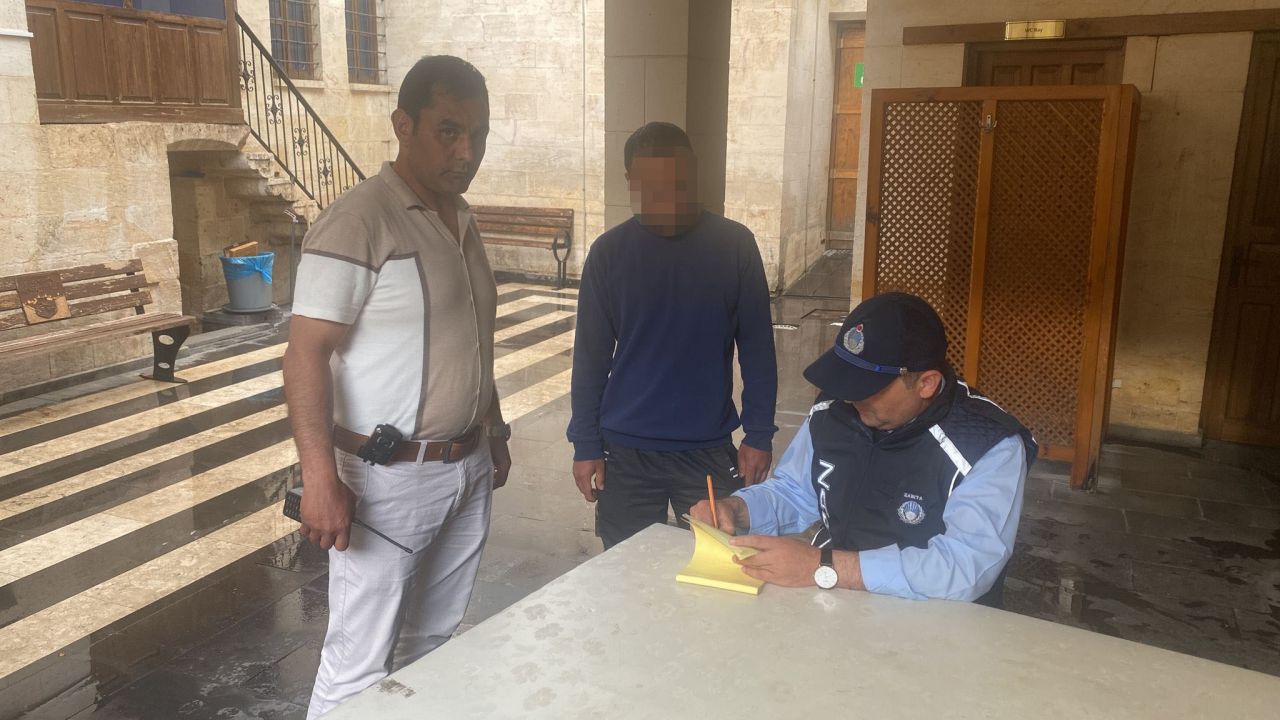 Dilencilerin taktiğini gören zabıtalar bile şaşırdı 1