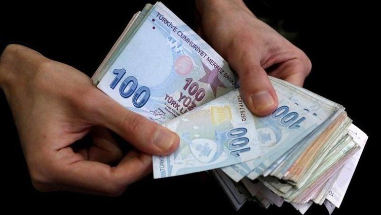 Emeklilikte yaşa takılanlar için yeni reçete: 9.000 ve 7.200 gün formülü! İşte EYT'de son durum 2