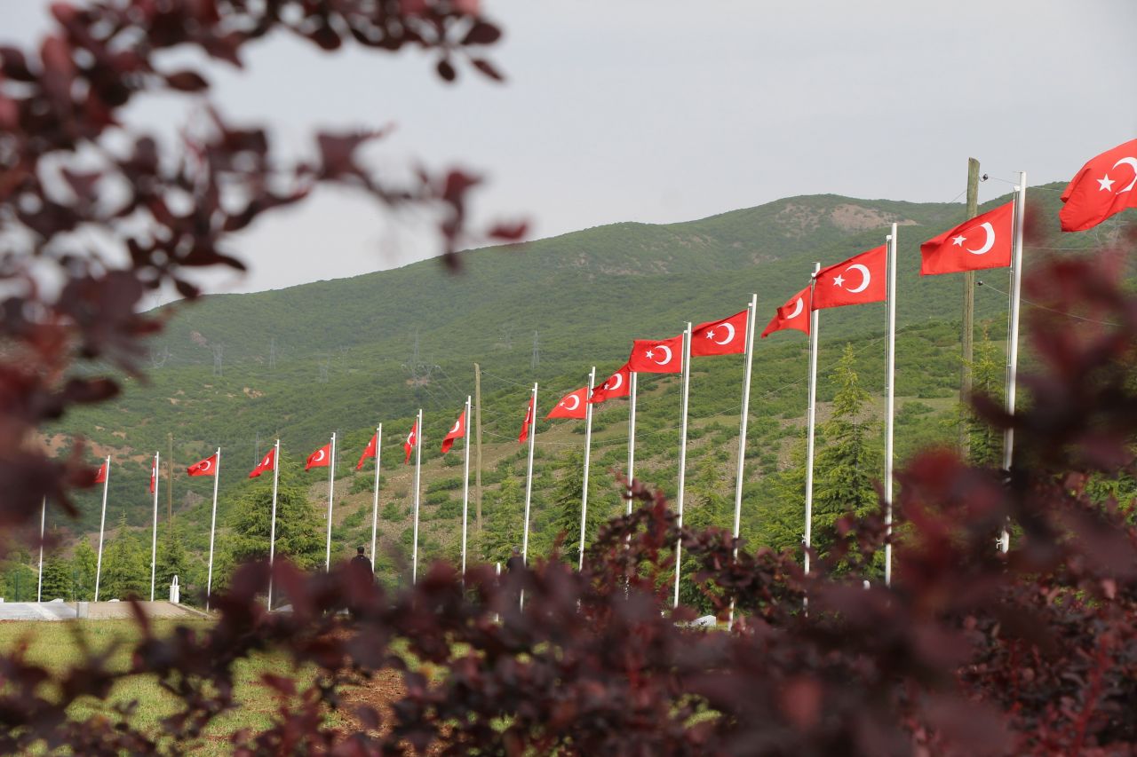 Üzerinden 29 yıl geçti, 33 askerin acısı hâlâ dinlemedi... 7