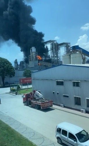 Bursa'da önce patlama sonra yangın! Ölü ve yaralılar var 2