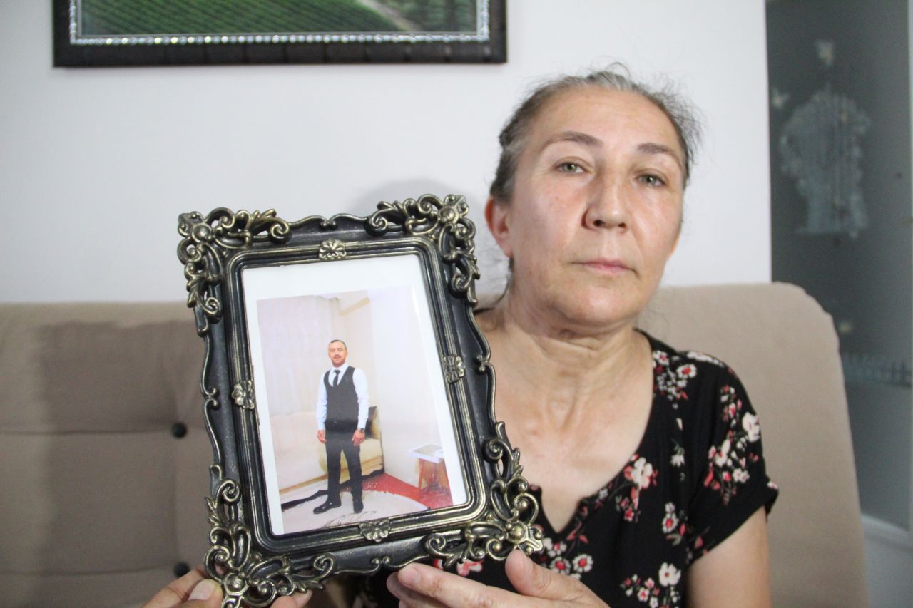 Kadir Şeker'den gelen haber annesini sevindirdi 5