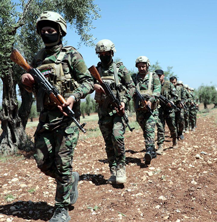 Türkiye'den gelecek haberi bekliyorlar... Gözler terör hedeflerinde! 10