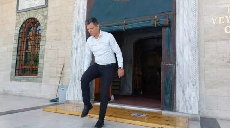 Namaza gitti diye işten kovuldu! Emsal olacak karar geldi 2