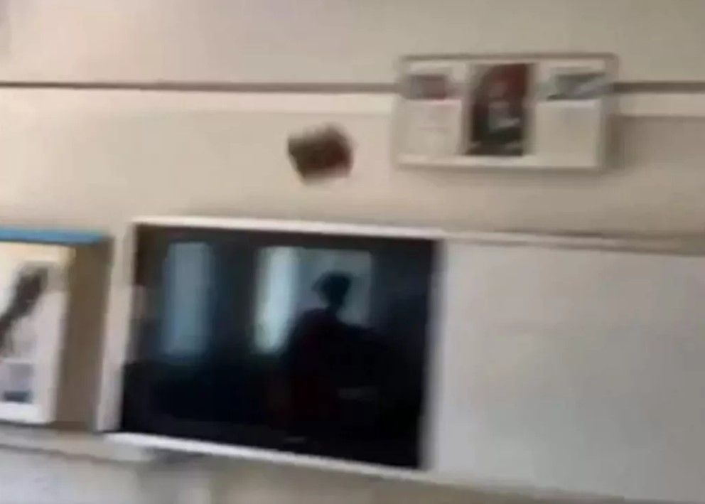 Kur'an-ı Kerim'e tekme atan lise öğrencisi büyük tepki toplamıştı! Cezası belli oldu... 3