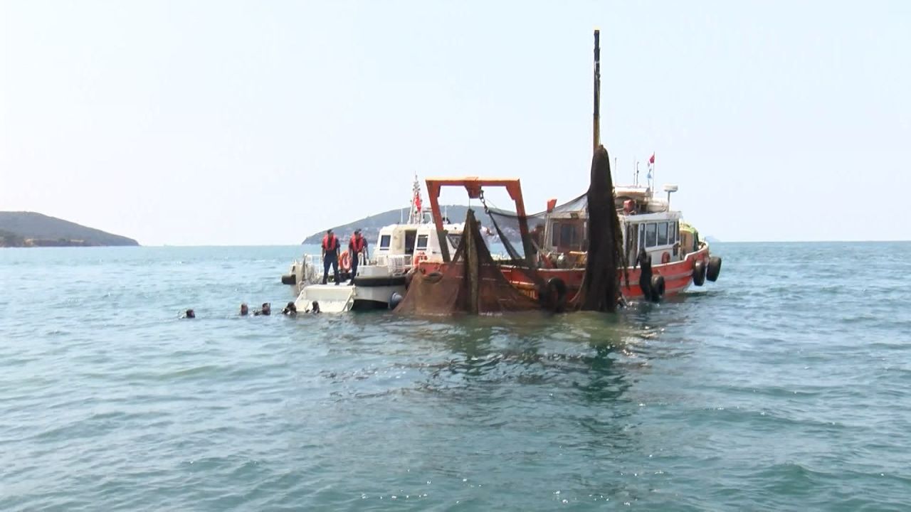 Türkiye'nin en büyüğü! 'Hayalet' denizden çıkarıldı 7