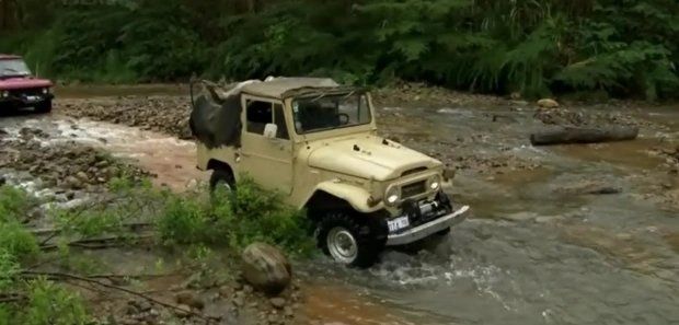 Dünyanın en tehlikeli yolu! Kemiklerin patikası, resmen ölüm saçıyor 13