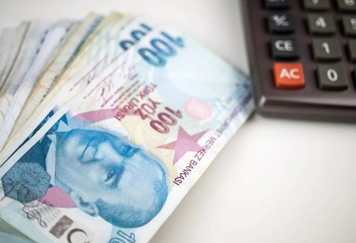 Memur ve emeklinin gözü o günde! Kim ne kadar zam alacak? İşte meslek meslek yeni maaş tablosu... 2