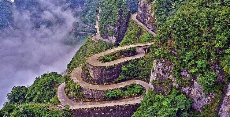 Dünyanın en tehlikeli yolu! Kemiklerin patikası, resmen ölüm saçıyor 45