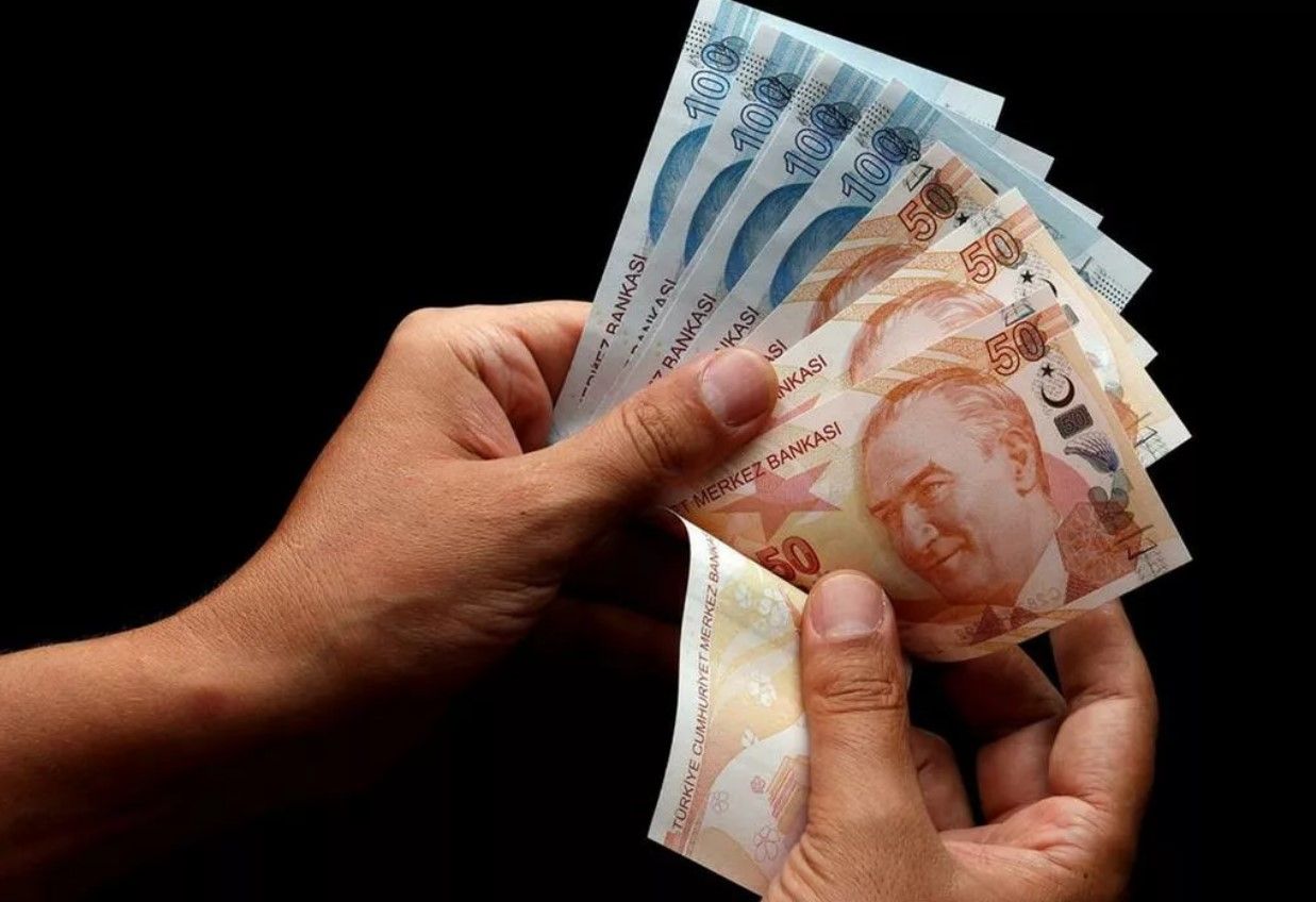 Memur ve emeklinin gözü o günde! Kim ne kadar zam alacak? İşte meslek meslek yeni maaş tablosu... 6