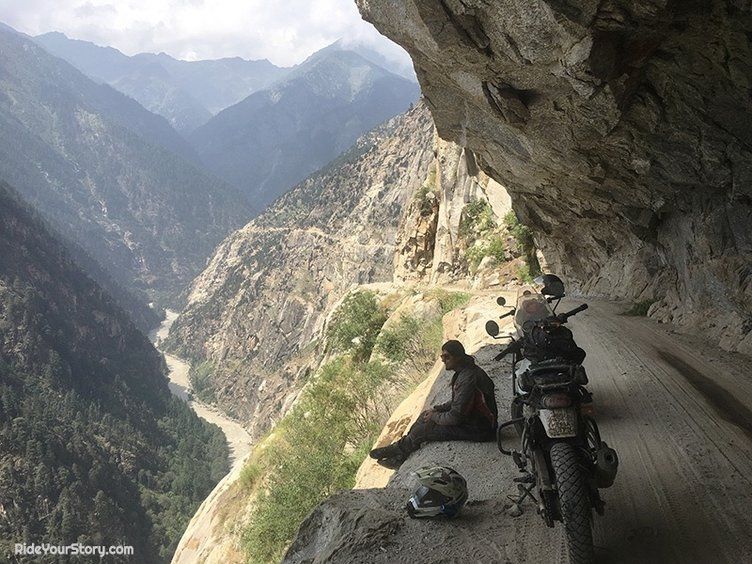 Dünyanın en tehlikeli yolu! Kemiklerin patikası, resmen ölüm saçıyor 82